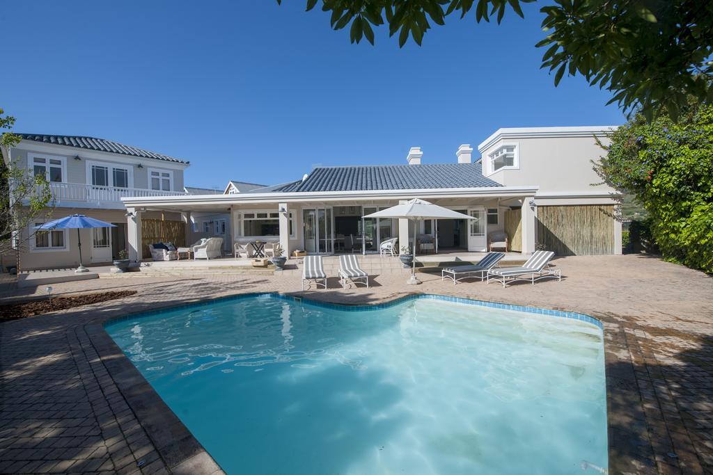 Bollard Bay House Bed & Breakfast Knysna Bagian luar foto