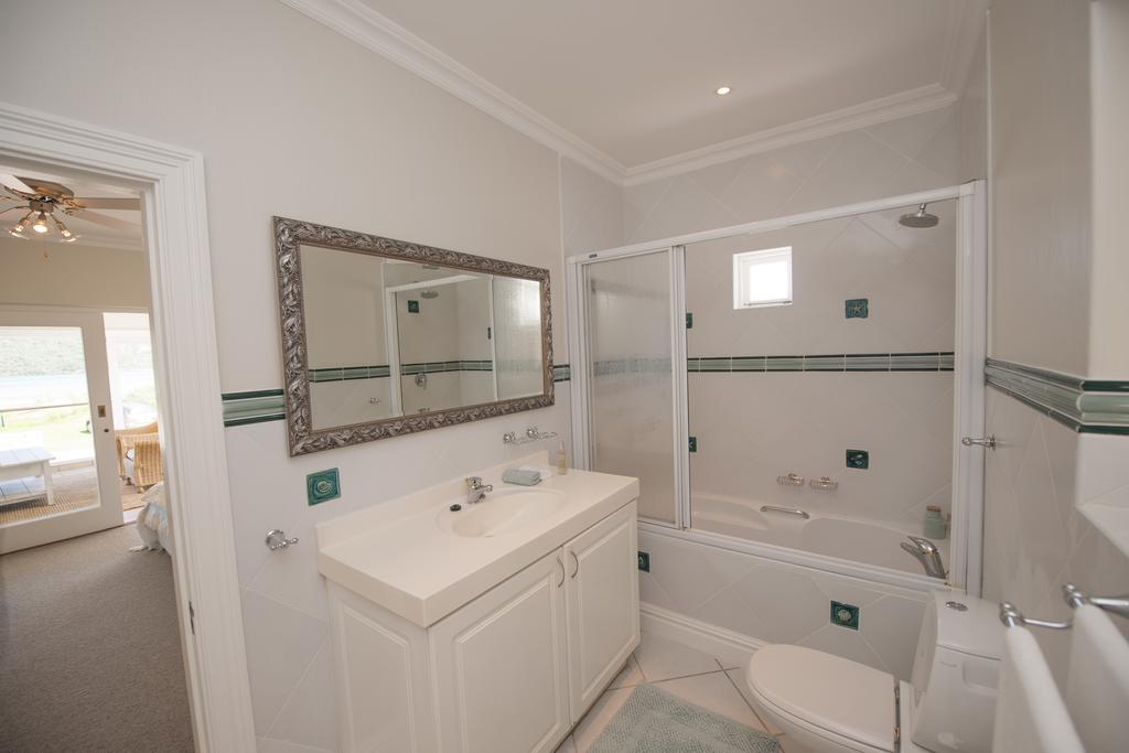 Bollard Bay House Bed & Breakfast Knysna Ruang foto