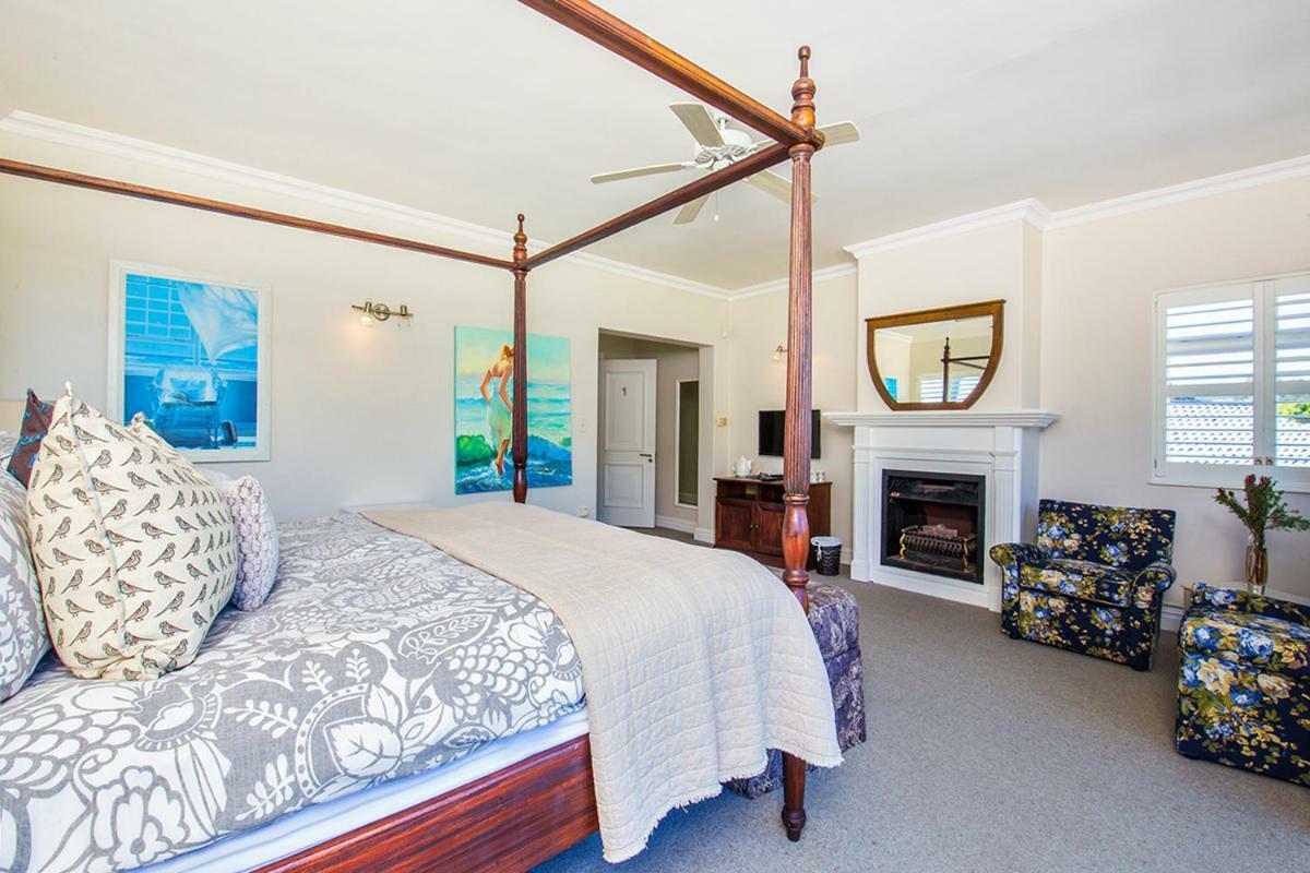 Bollard Bay House Bed & Breakfast Knysna Bagian luar foto